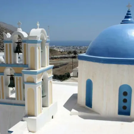 Loukas Kontos Traditional House