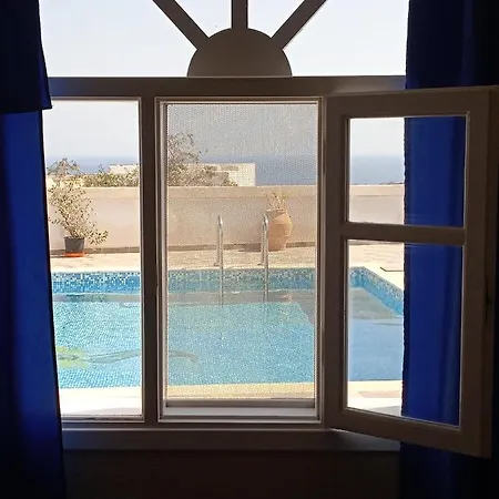 Loukas Kontos Traditional House