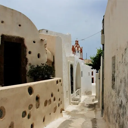 Feriehus Loukas Kontos Traditional House Emporio (Santorini)
