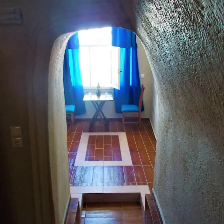 Feriehus Loukas Kontos Traditional House