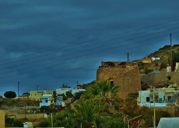 Loukas Kontos Traditional House