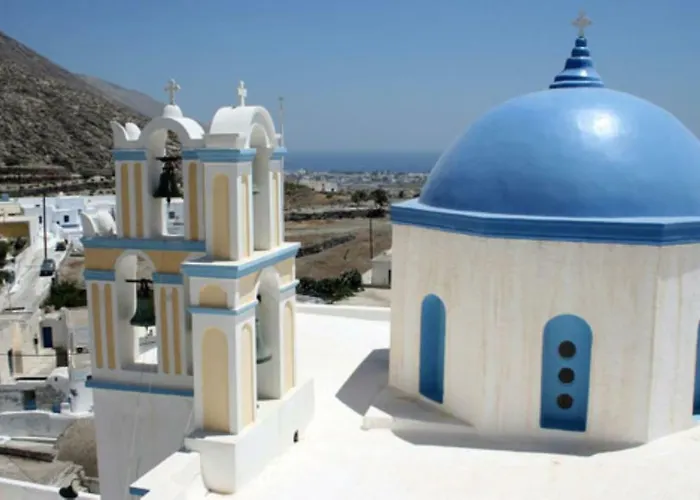 Loukas Kontos Traditional House