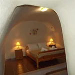 Loukas Kontos Traditional House