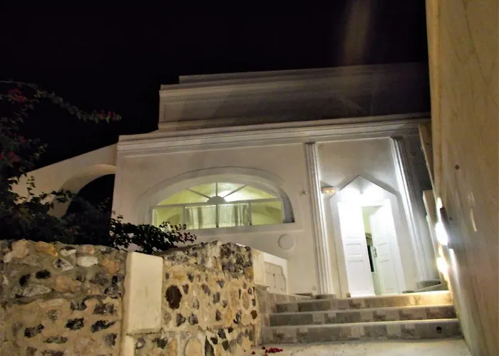 بيت للعطل Loukas Kontos Traditional House *