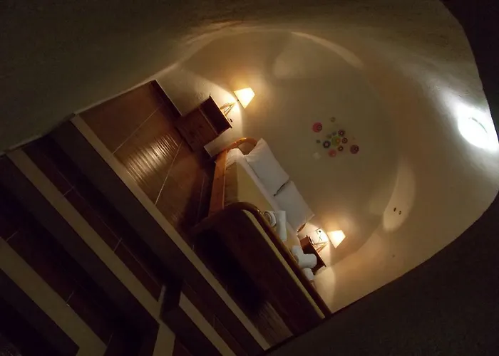 Loukas Kontos Traditional House בית נופש Emporio (Santorini)