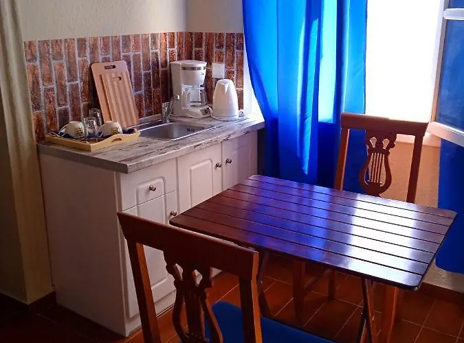 Loukas Kontos Traditional House *