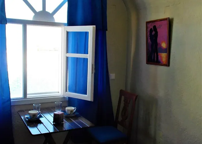 Feriehus Loukas Kontos Traditional House *